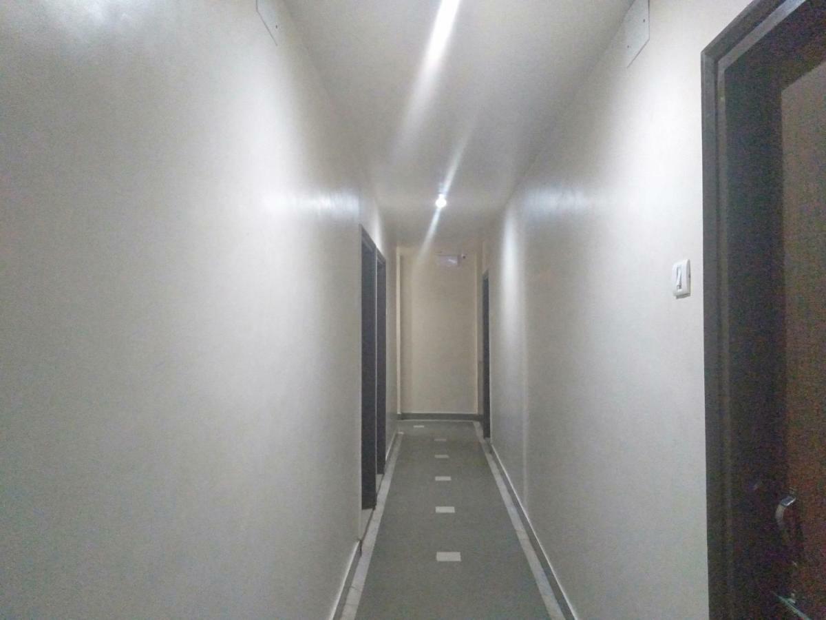 Hotel Rose Lodge Pune Bagian luar foto